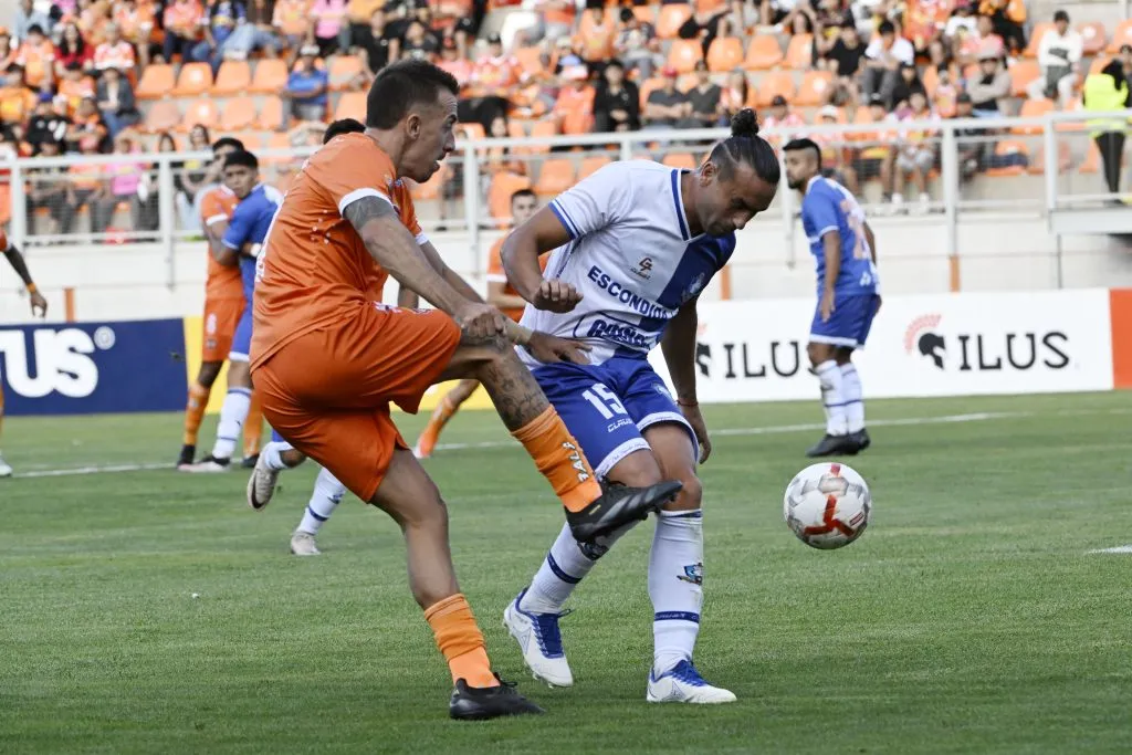 Rafael Arace se quedaría en Cobreloa. (Foto: Photosport)