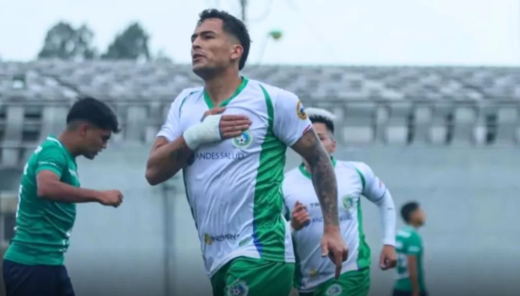 Puerto Montt sigue en lo más alto de la Segunda División Profesional | FOTO: DPM Instagram