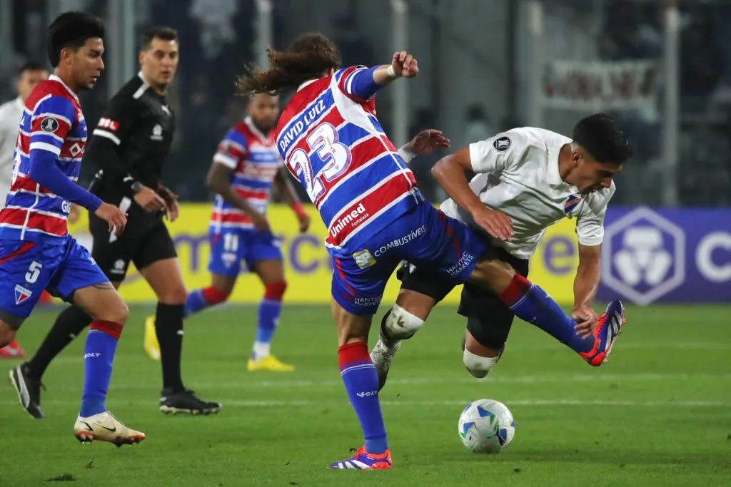 Colo Colo juega la revancha ante Fortaleza este martes. | Foto: Photosport