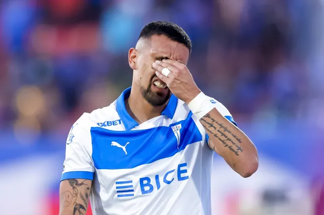 Universidad Católica realizó un pacto de silencio tras caer ante Universidad de Chile. (Foto: Photosport)