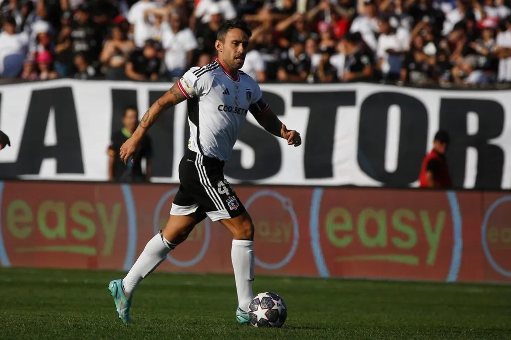Valdivia sueña con dirigir a Colo Colo. | Foto: Photosport
