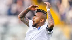 Arturo Vidal motiva a sus compañeros e hinchas de Colo Colo.