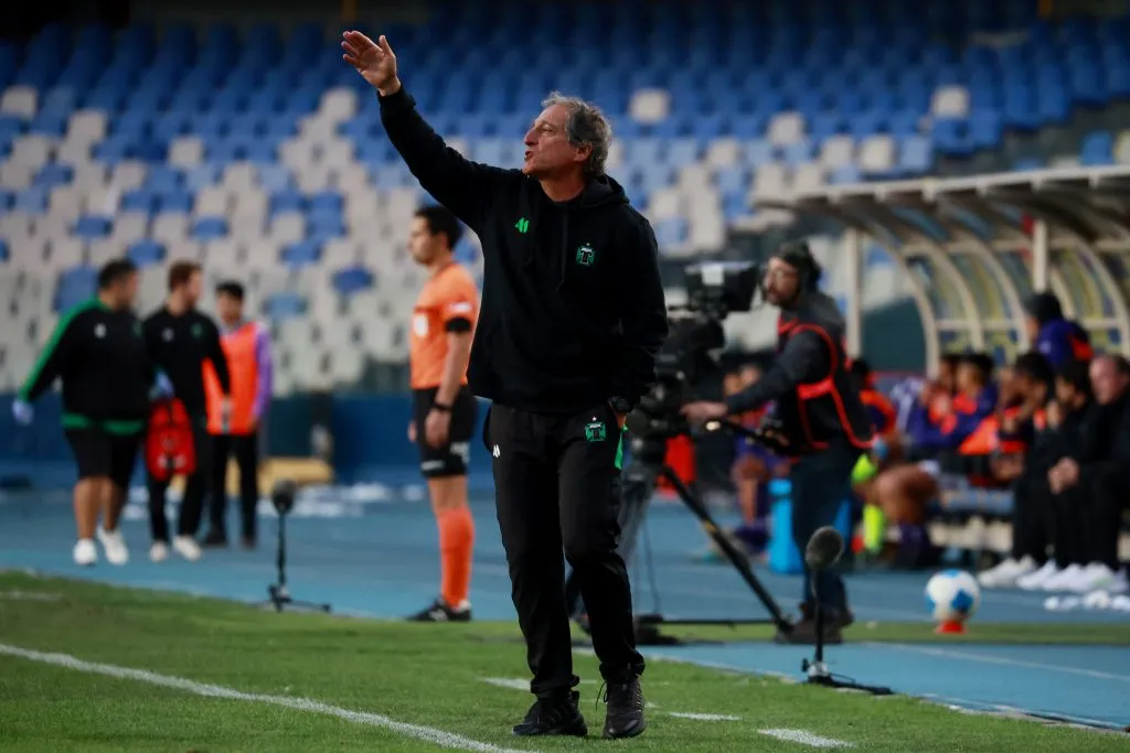 El Comandante Salas atraviesa un difícil momento en Temuco | FOTO: Eduardo Fortes/Photosport