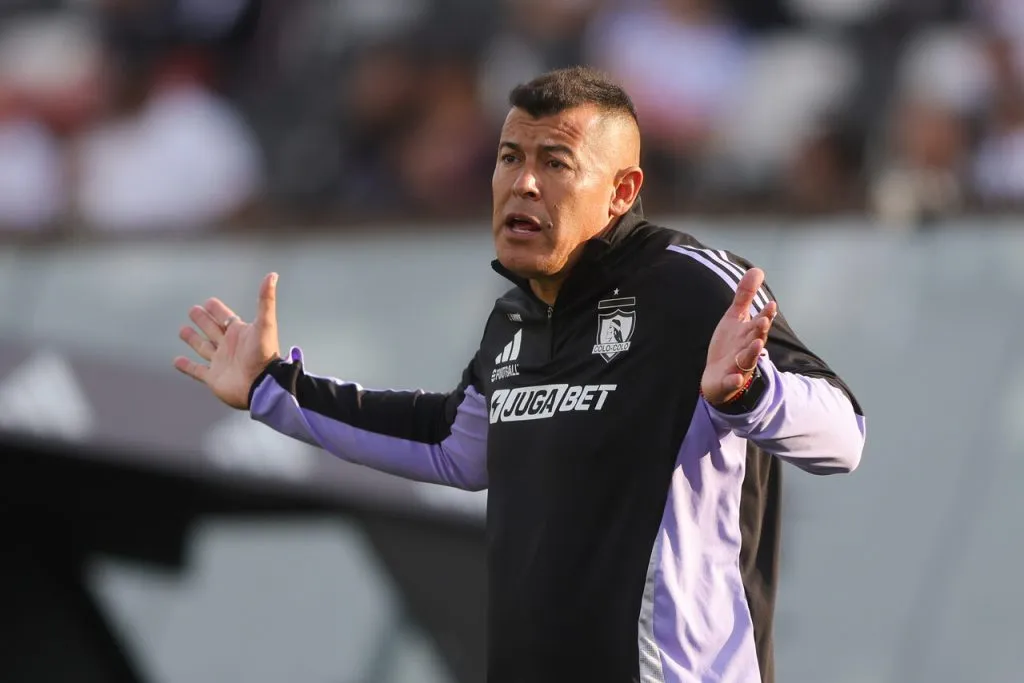 Almirón complicado en Colo Colo. | Foto: Photosport