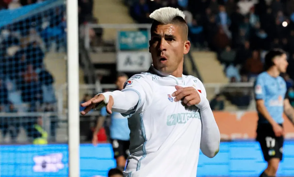 Leandro Fernández está tranquilo tras la constante pelea por el puesto en la U (Foto: Photosport)