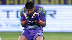 Brayan Cortés y Colo Colo tuvieron una mala noche ante Fortaleza en el Arena Castelao. (Foto: Photosport)