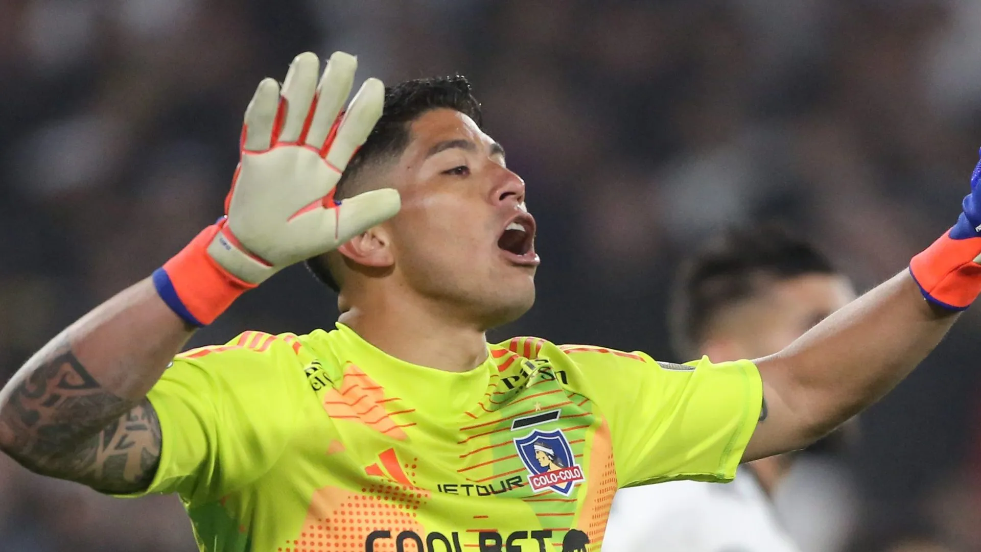 Brayan Cortés fue suplente en la victoria de Colo Colo frente al Atlético Bucaramanga (Foto: Jonnathan Oyarzun/Photosport)