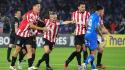 Estudiantes vence a la U en el Nacional. (Foto: Photosport)