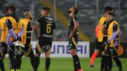 Colo Colo está pendiendo de un hilo en la Copa Libertadores 2025.