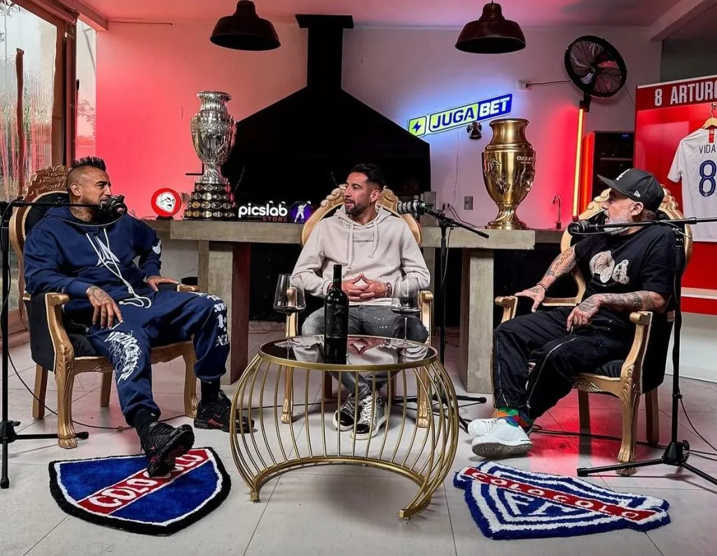 Arturo Vidal entrevistará a Mauricio Isla en el primer capítulo de su podcast.