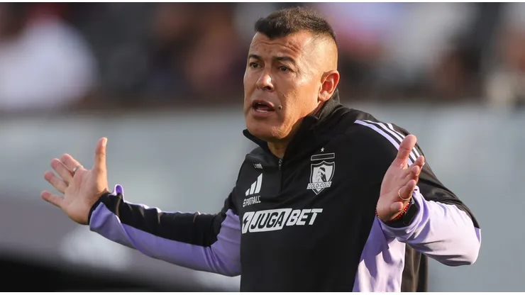 Jorge Almirón ha sido blanco de críticas tras la dura eliminación de Colo Colo en Copa Chile (Foto: Photosport)