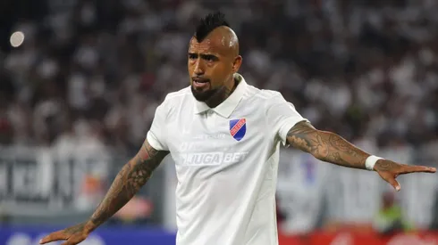 Arturo Vidal recibe las críticas de un histórico de Colo Colo.
