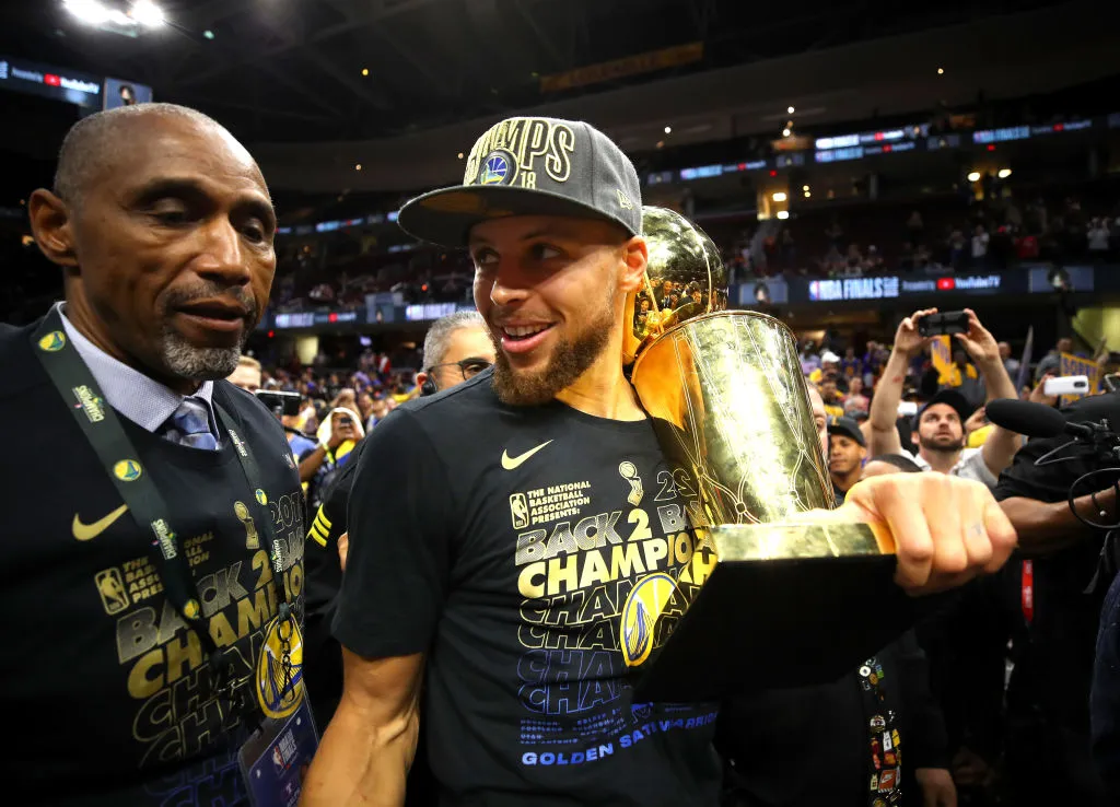 Stephen Curry, ganador de 4 anillos con Golden State Warriors (Getty Images).