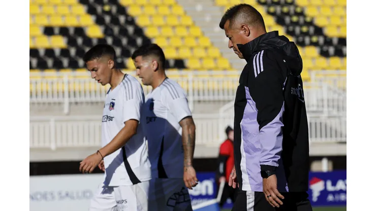 Piden la salida de Jorge Almirón.