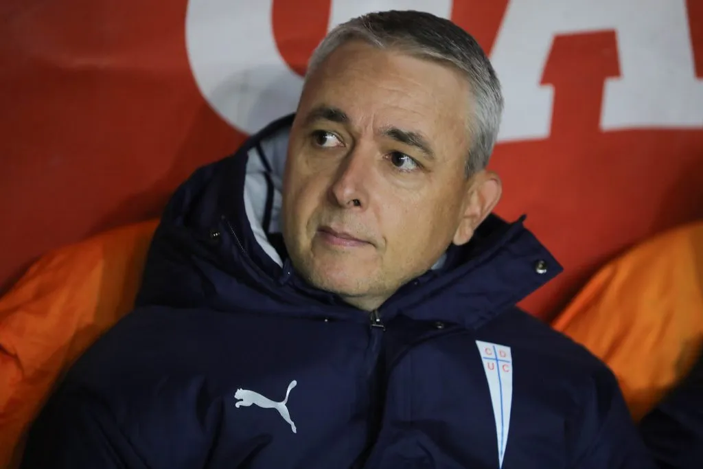 Miguel Ángel Neira lanza críticas a Tiago Nunes. (Foto: Photosport)