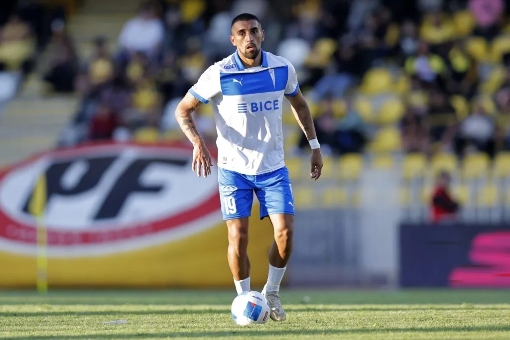 Branco Ampuero contó cómo le afectó el carrete en su primera estadía en Universidad Católica.