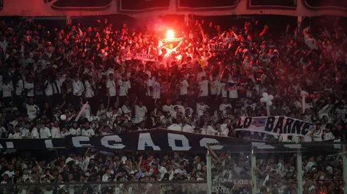 Colo Colo arriesga durísima sanción en caso de comprobarse reunión con los barristas.