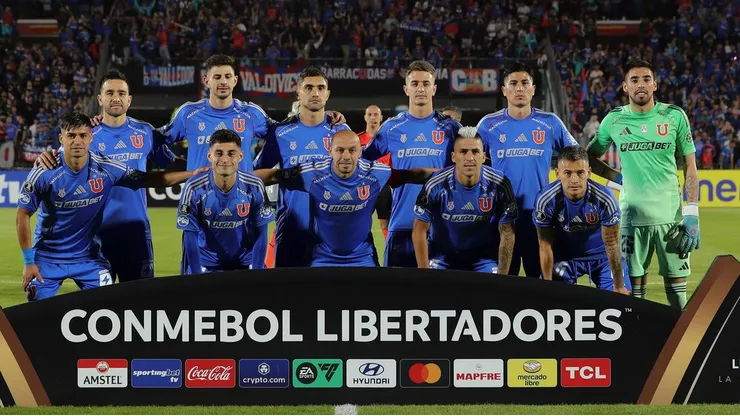La formación de la Universidad de Chile ante Carabobo