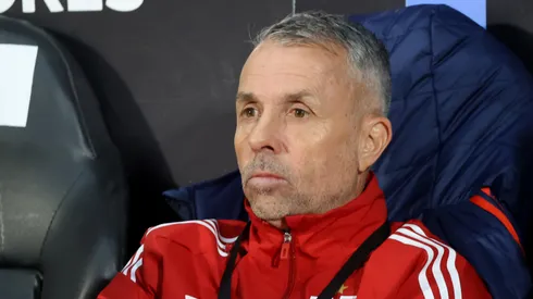 Gustavo Álvarez entregó pistas del equipo que utilizará Universidad de Chile ante Deportes Limache. (Créditos: Photosport)