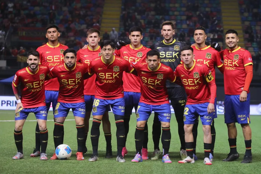 Unión Española va por un triunfo frente a Fluminense en la Copa Sudamericana. (Foto: Photosport)
