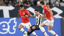 Botafogo venció a Estudiantes de La Plata en Copa Libertadores.