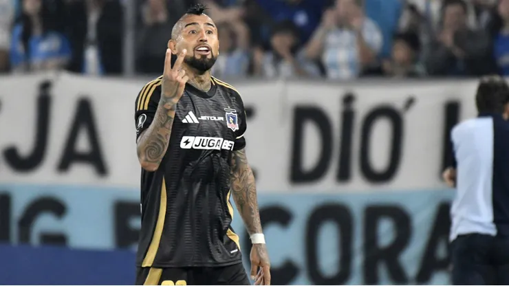 Arturo Vidal se lleva todas las críticas tras la derrota con Racing (Foto: 14/05/2024 Fotobaires/Photosport)