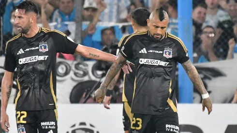 Colo Colo cayó 4-0 ante Racing Club y quedó fuera de la Copa Libertadores 2025.