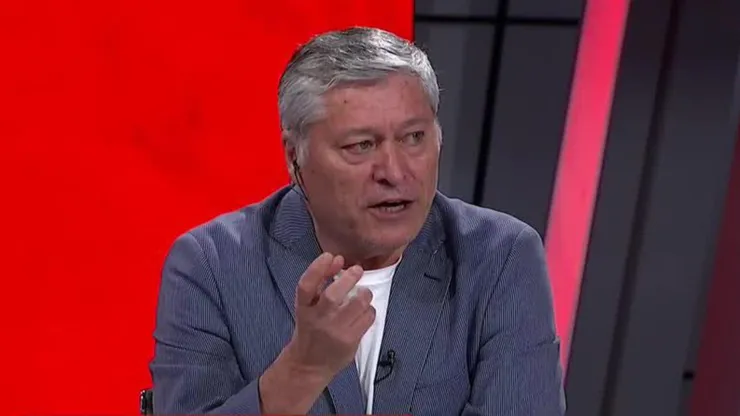 Pato Yáñez se va de tarro en Colo Colo.