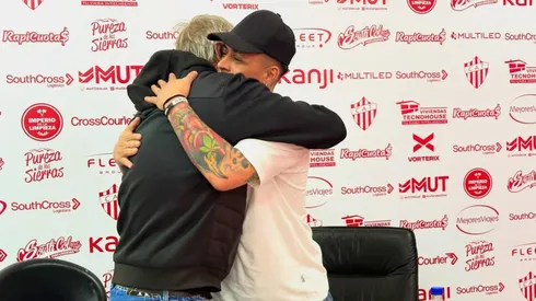 Brian Fernández durante su presentación en Talleres de Remedios de Escalada.