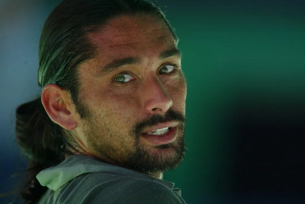 Marcelo Ríos manifestó su deseo de ganar un último título profesional. Aquello el año 2022. Sin embargo, no hay novedades de que pueda estar en una pista en lo pronto. (Foto: Getty)