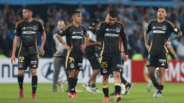 Acusan sobrepeso en seis jugadores de Colo Colo.