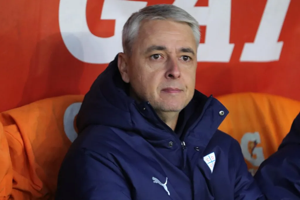 Tiago Nunes emite críticas al arbitraje. (Foto: Photosport)