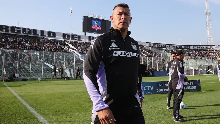 Jorge Almirón toma una polémica decisión en Colo Colo