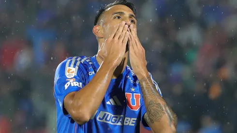 El "Tucu" se sigue ganando el cariño de los hinchas de la U.