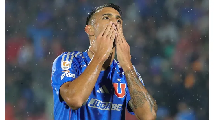 El "Tucu" se sigue ganando el cariño de los hinchas de la U.