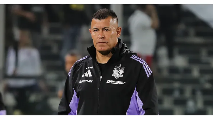Jorge Almirón trabajó este martes en el estadio Monumental. (Foto: Photosport)