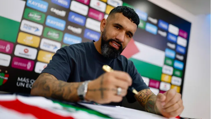 Ronnie Fernández es el primer refuerzo de Palestino en el mercado invernal.