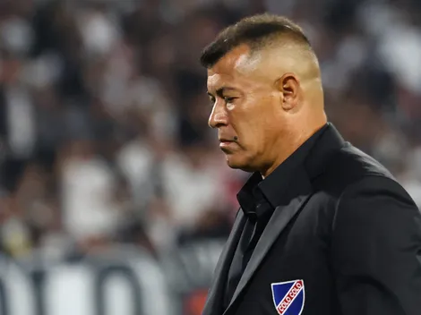 Sale humo negro: Colo Colo y Almirón siguen sin llegar a acuerdo