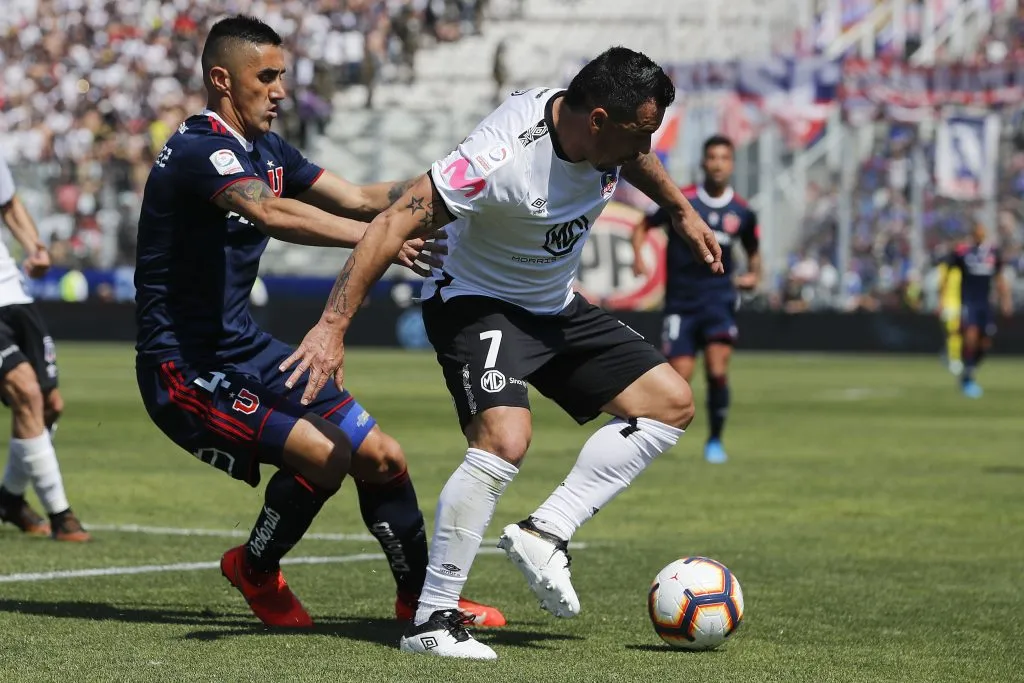 Esteban Paredes eligió a Osvaldo González como el defensa más duro de su carrera.