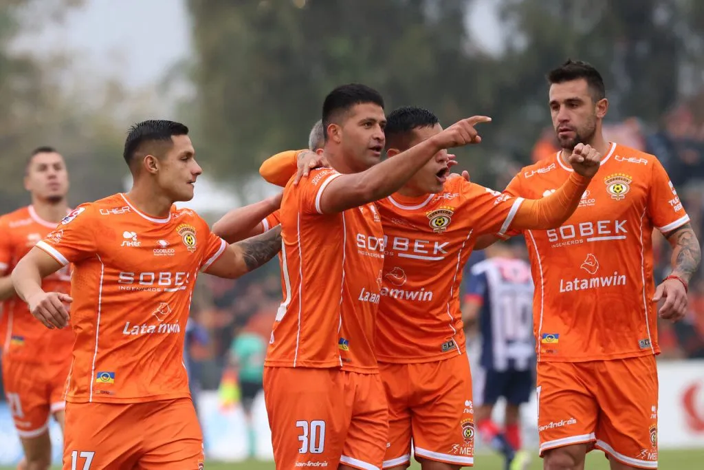 Cobreloa prepara su equipo ante Santa Cruz | Foto: Photosport