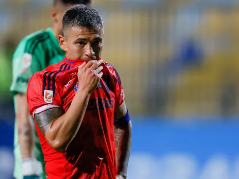 La U pierde a seis figuras contra Curicó U. por La Roja