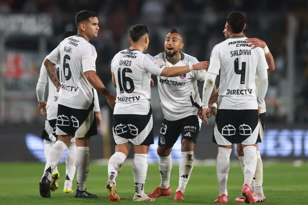 Colo Colo vive una crisis tremenda este 2025 (Photosport).