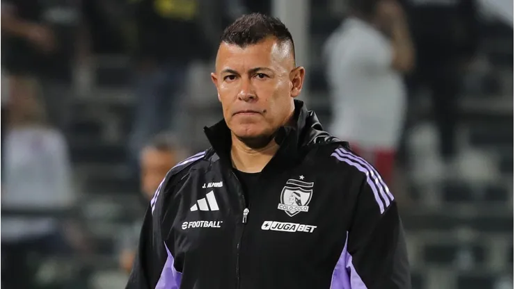 Representante de Jorge Almirón sale en su defensa.