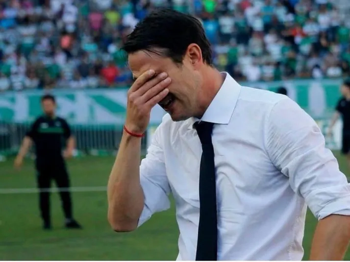 Bombazo: De ser campeón con la UC a ser opción en la banca de Colo Colo: