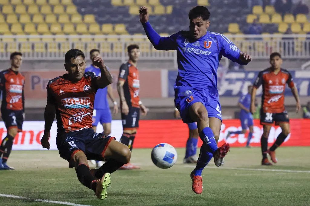 Gonzalo Montes recibió las críticas luego de la caída de Universidad de Chile.