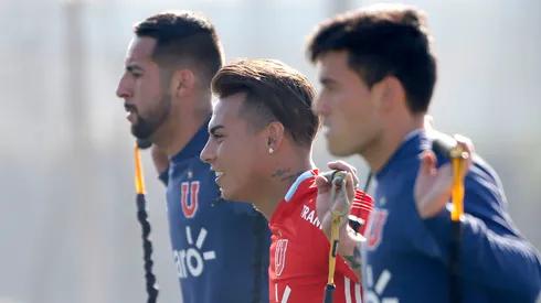 Eduardo Vargas saludo a Universidad de Chile en su aniversario 98.