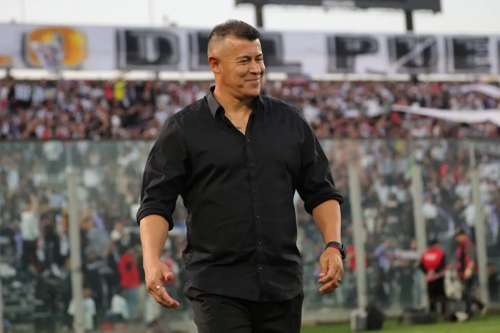 ¿Se queda Jorge Almirón en Colo Colo? (Photosport).