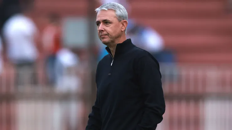 Tiago Nunes confirmó su salida de Universidad Católica.
