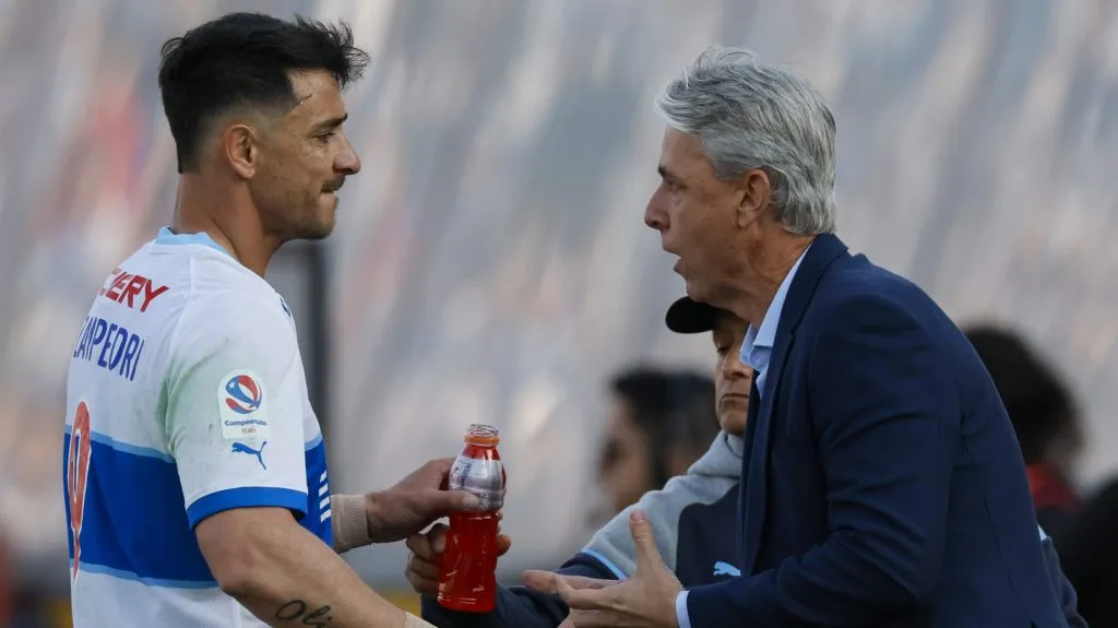 Fernando Zampedri habló sobre la partida de su DT (Foto: Andres Pina/Photosport)