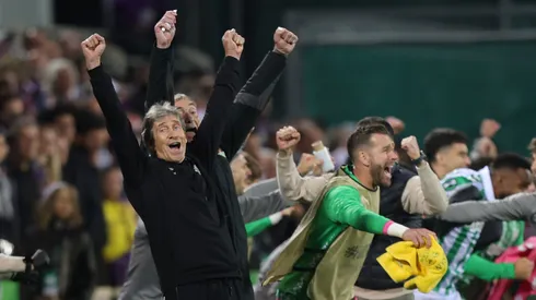 Manuel Pellegrini compite por importante premio en España.